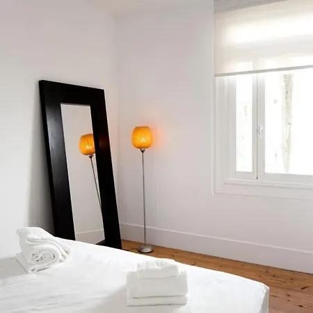 Stylish In Chiado - Quiet And Apartmán